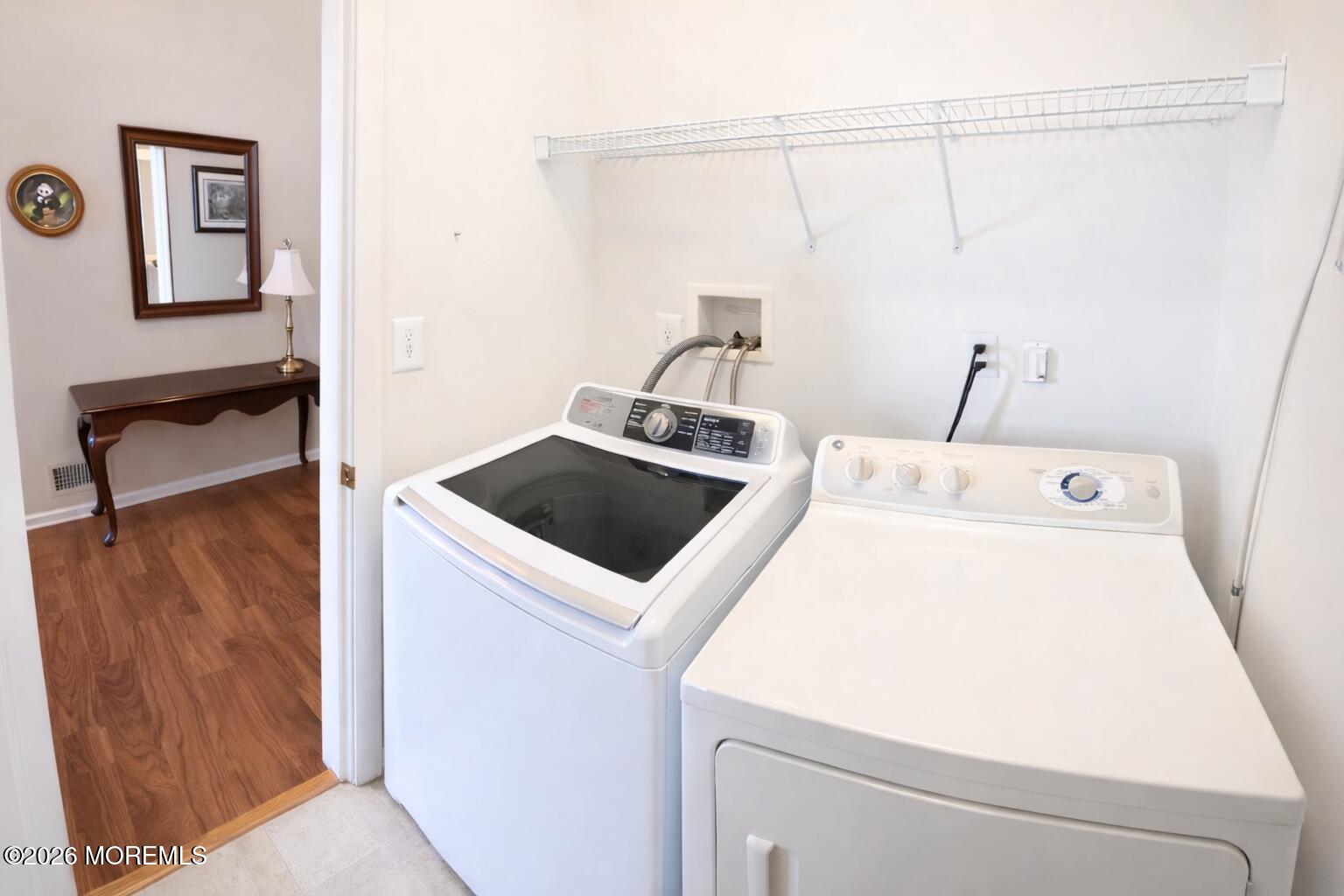 14 Cromwell Lane Jackson NJ 08527
