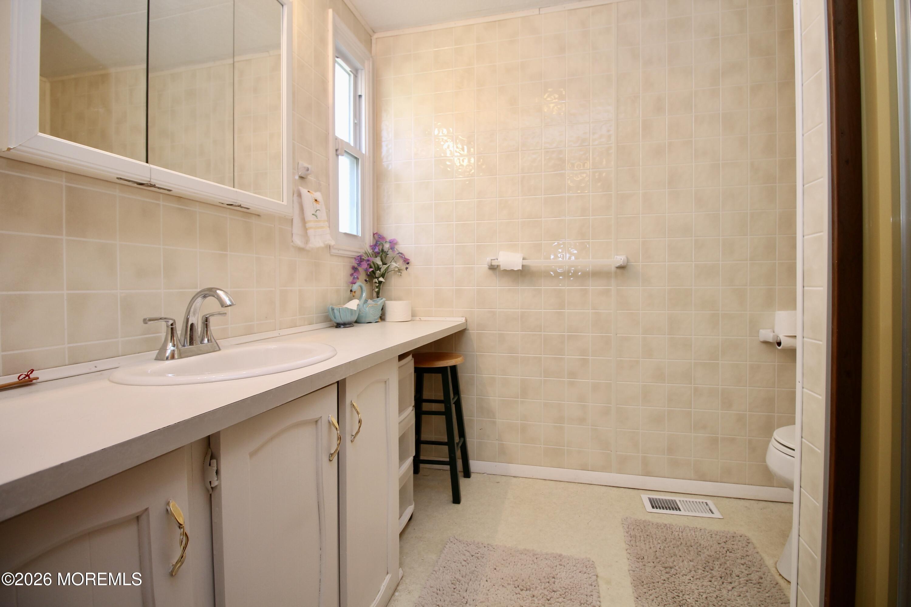 534 James Street Freehold NJ 07728