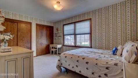 8 Sherman Court Manalapan NJ 07726