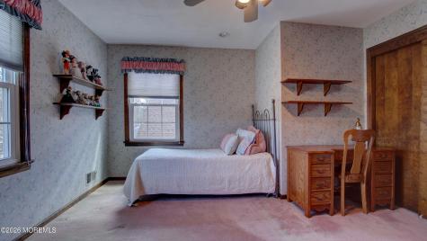 8 Sherman Court Manalapan NJ 07726