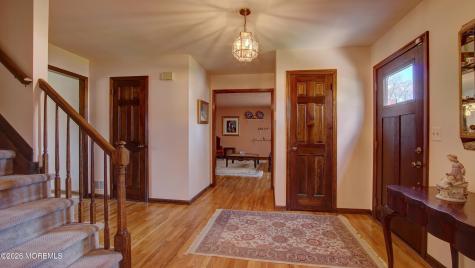 8 Sherman Court Manalapan NJ 07726