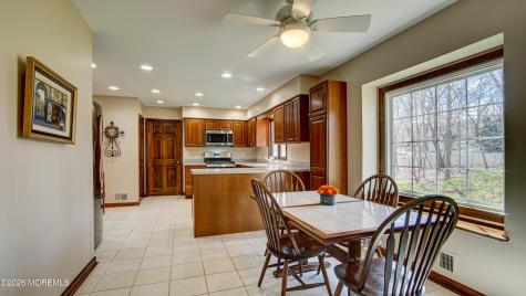 8 Sherman Court Manalapan NJ 07726