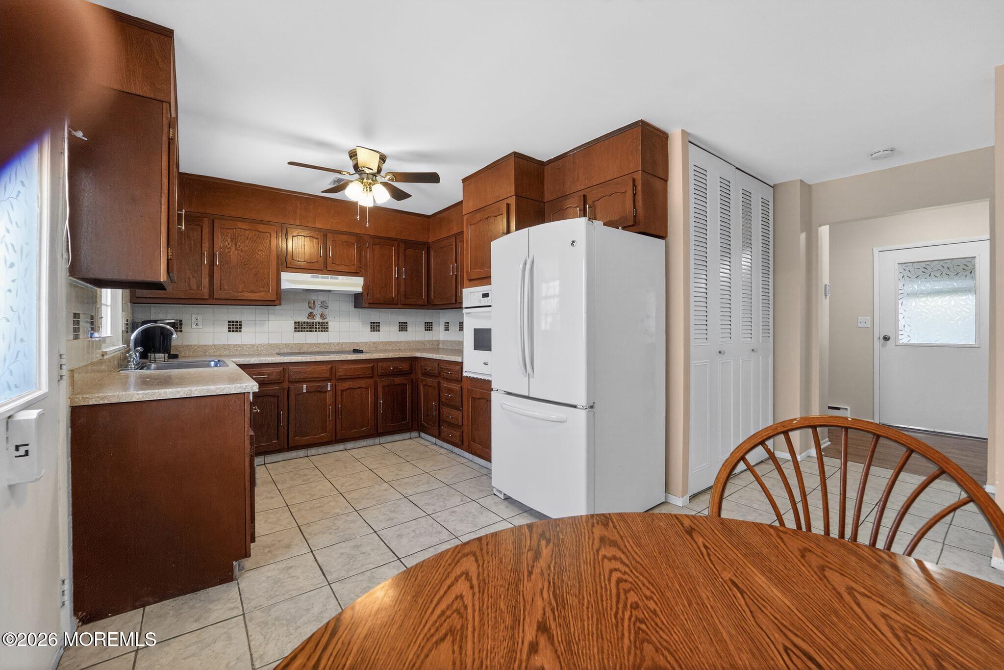 1263B Hamilton Court Lakewood NJ 08701
