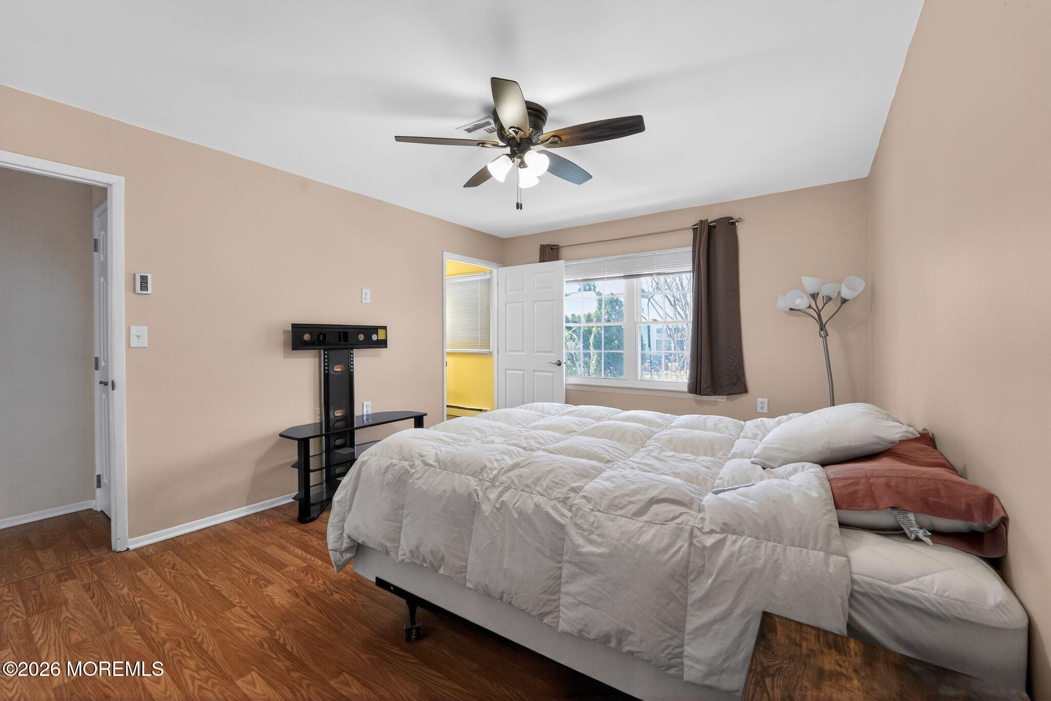 1263B Hamilton Court Lakewood NJ 08701