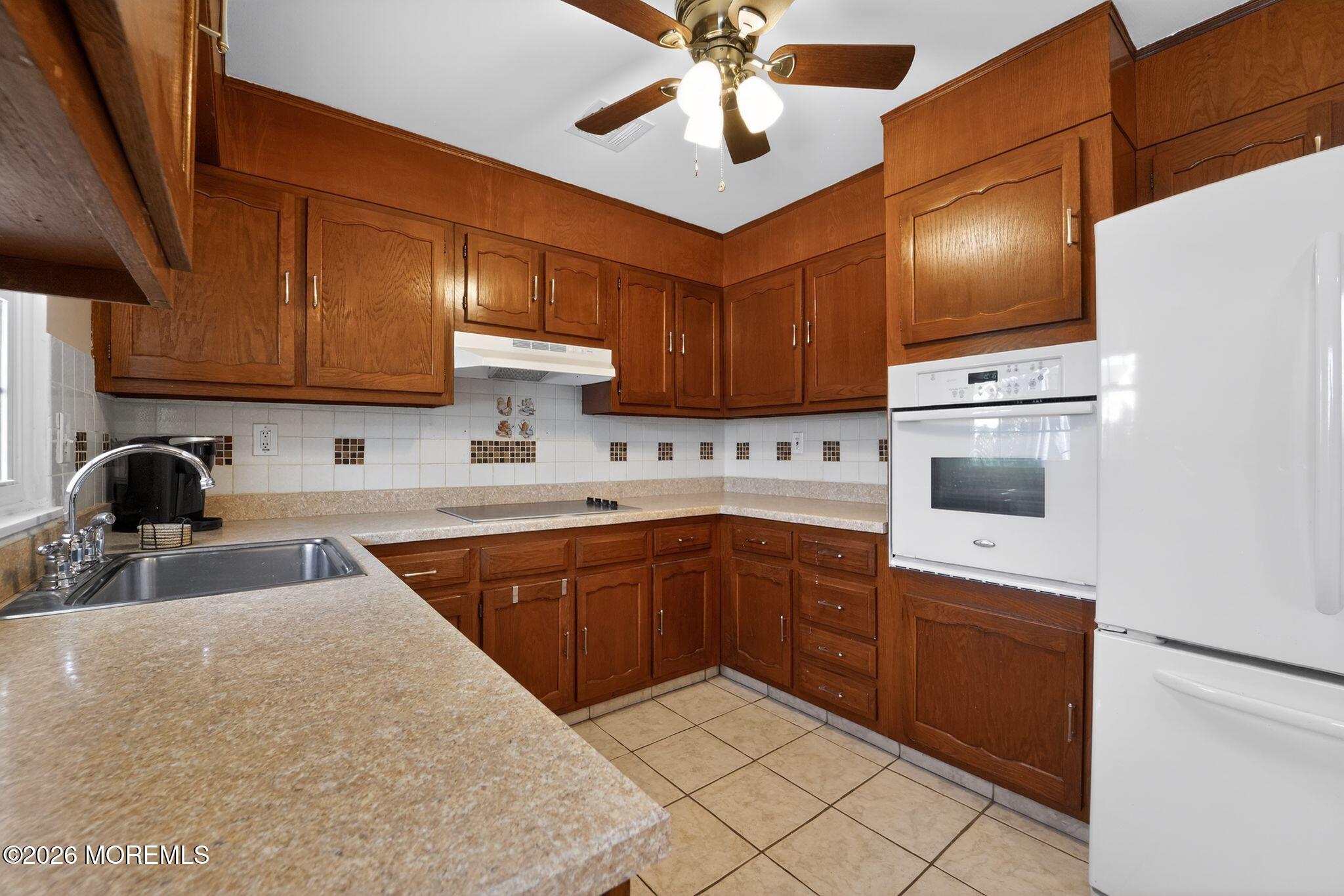 1263B Hamilton Court Lakewood NJ 08701