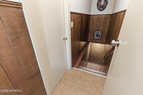 649 Spray Avenue Beachwood NJ 08722