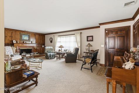 649 Spray Avenue Beachwood NJ 08722