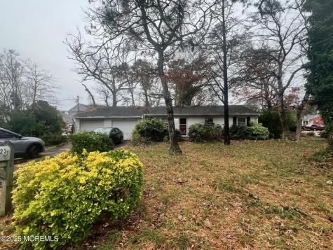 1223 Sylvania Place Forked River NJ 08731