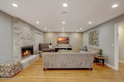 311 Park Avenue Oakhurst NJ 07755