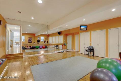 311 Park Avenue Oakhurst NJ 07755
