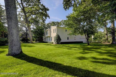 311 Park Avenue Oakhurst NJ 07755