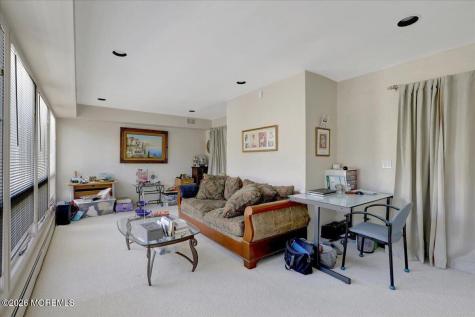 311 Park Avenue Oakhurst NJ 07755