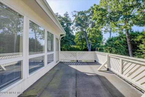 311 Park Avenue Oakhurst NJ 07755