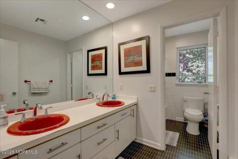 311 Park Avenue Oakhurst NJ 07755