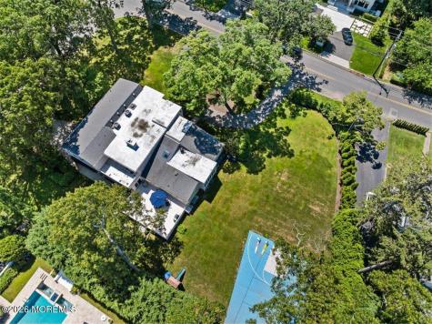 311 Park Avenue Oakhurst NJ 07755
