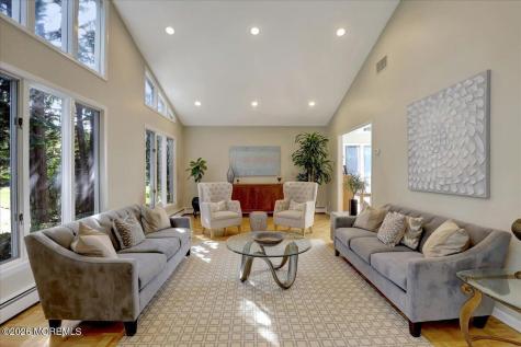 311 Park Avenue Oakhurst NJ 07755