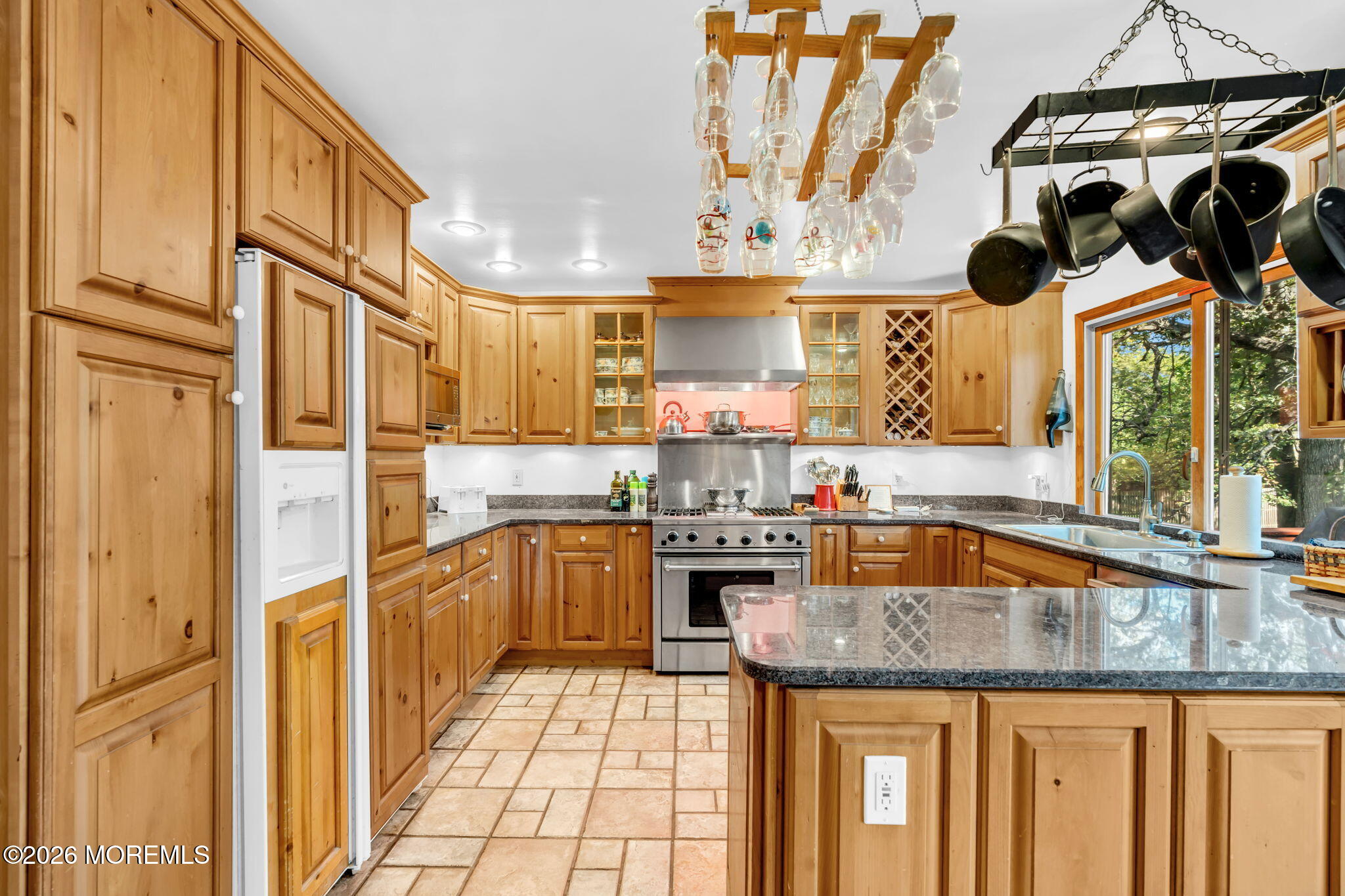 4 Denise Court Somerset NJ 08873