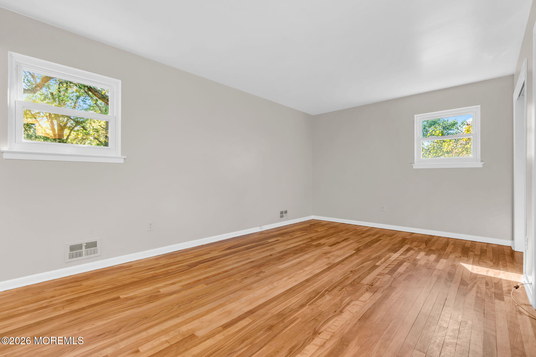 4 Denise Court Somerset NJ 08873