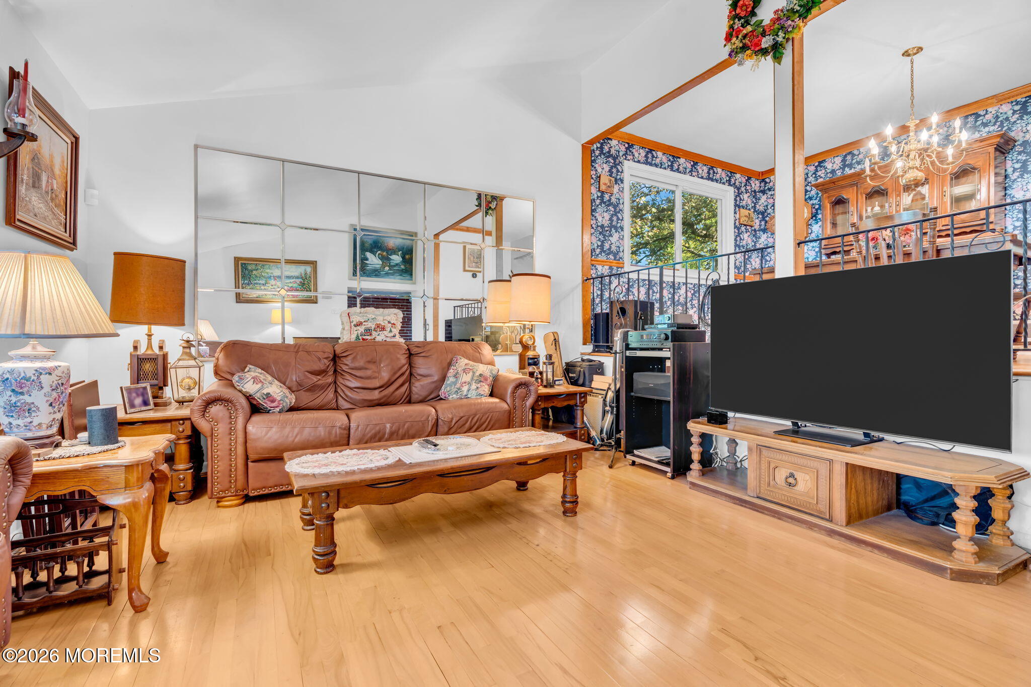 4 Denise Court Somerset NJ 08873