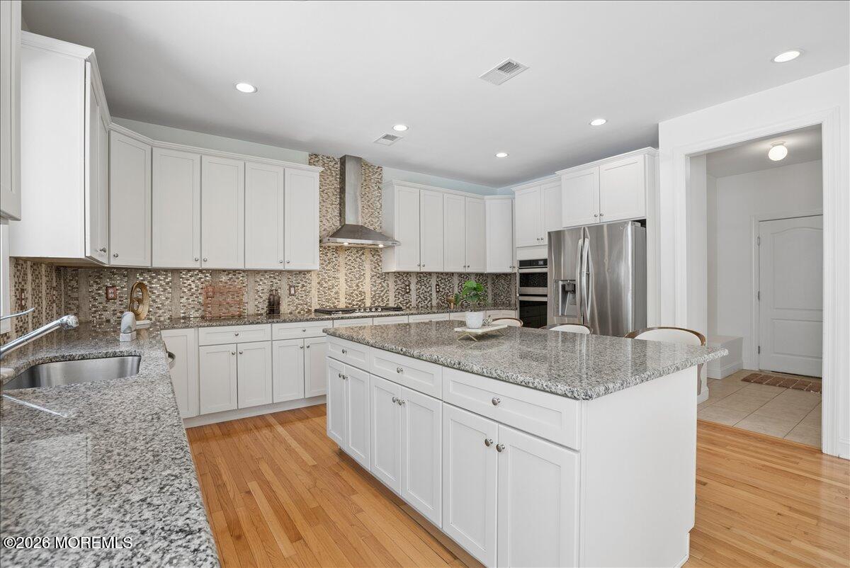 12 Monarch Path Morganville NJ 07751