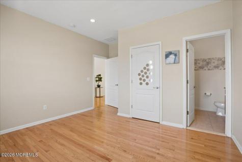 12 Monarch Path Morganville NJ 07751