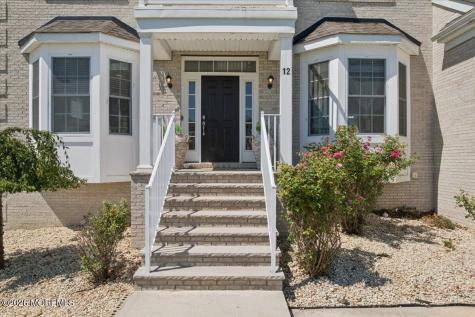 12 Monarch Path Morganville NJ 07751