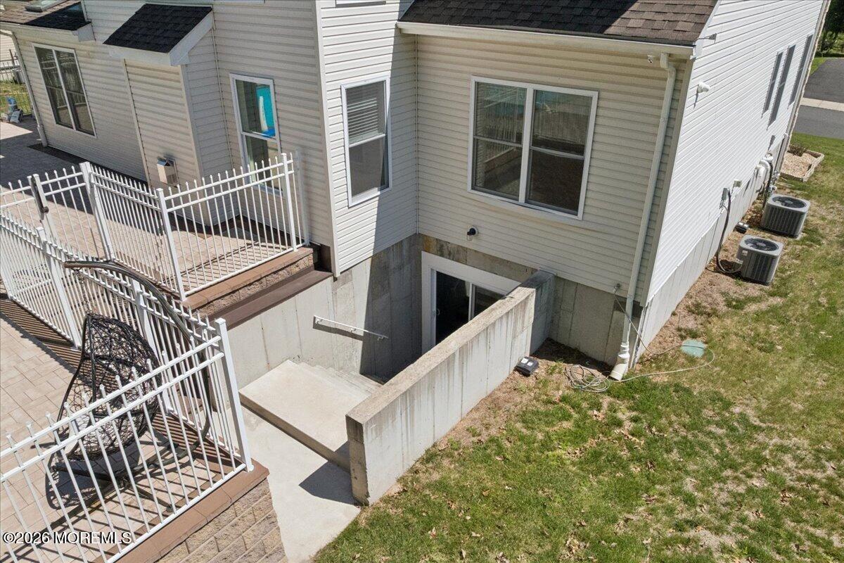 12 Monarch Path Morganville NJ 07751