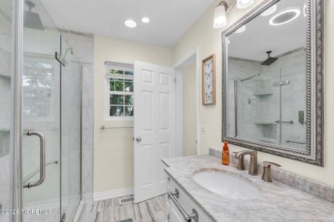 81 Whispering Oaks Way Jackson NJ 08527