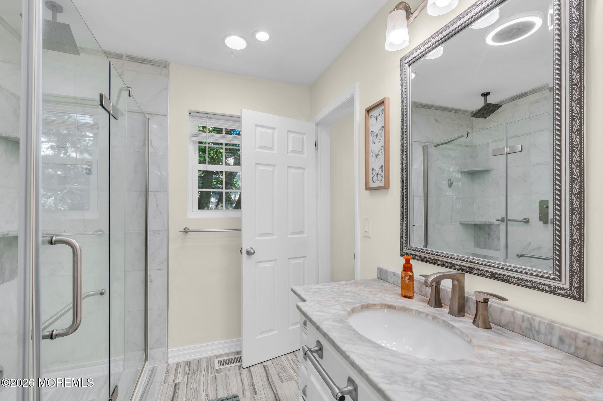 81 Whispering Oaks Way Jackson NJ 08527