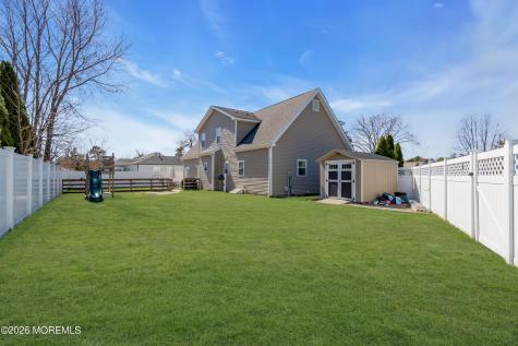26 Bayberry Drive Lanoka Harbor NJ 08734