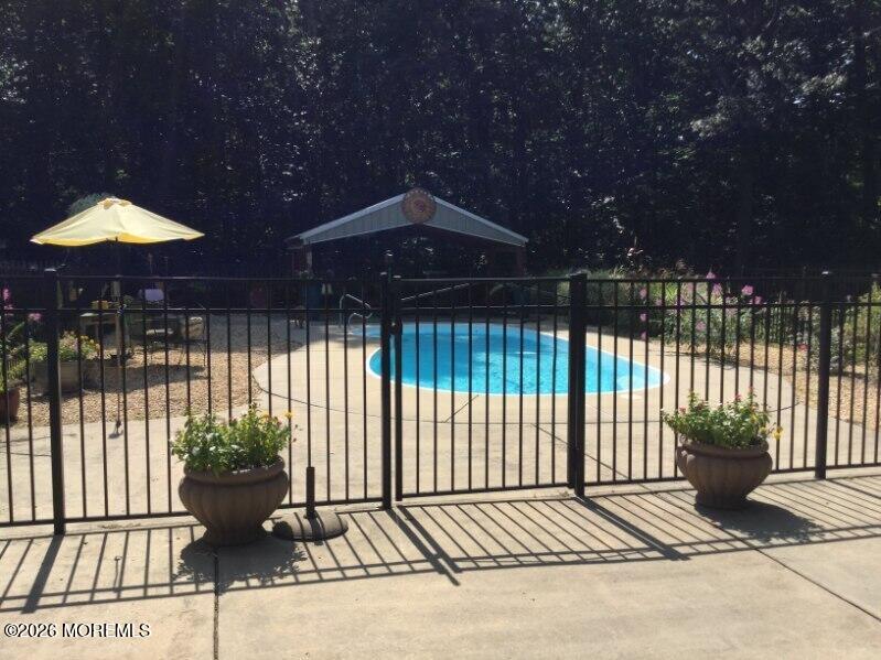 347 E Millstream Road Cream Ridge NJ 08514
