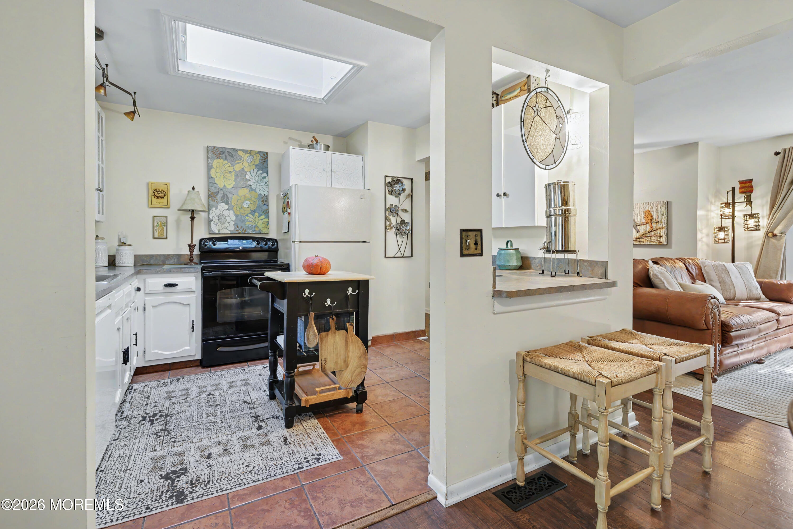 347 E Millstream Road Cream Ridge NJ 08514