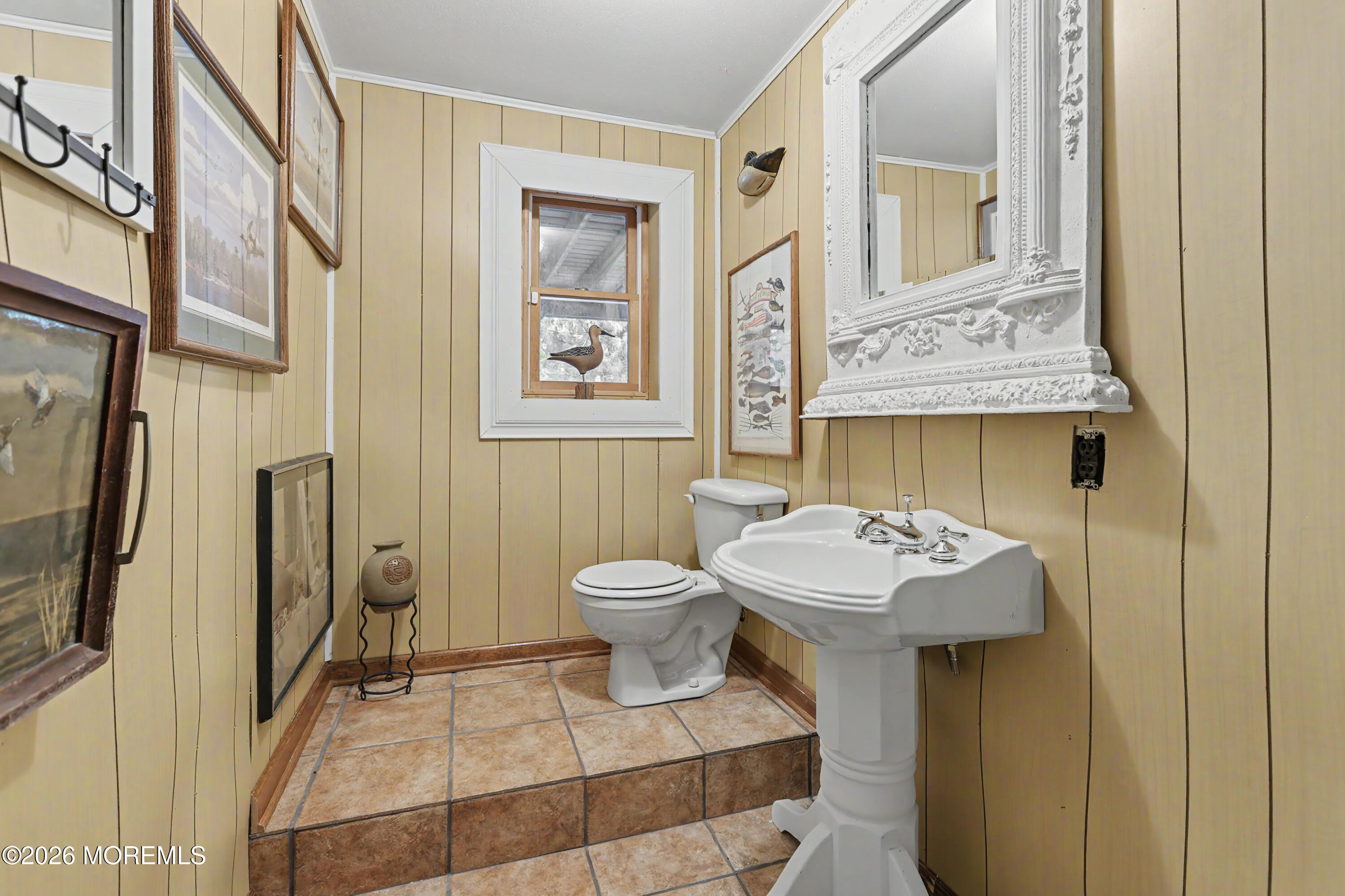 347 E Millstream Road Cream Ridge NJ 08514