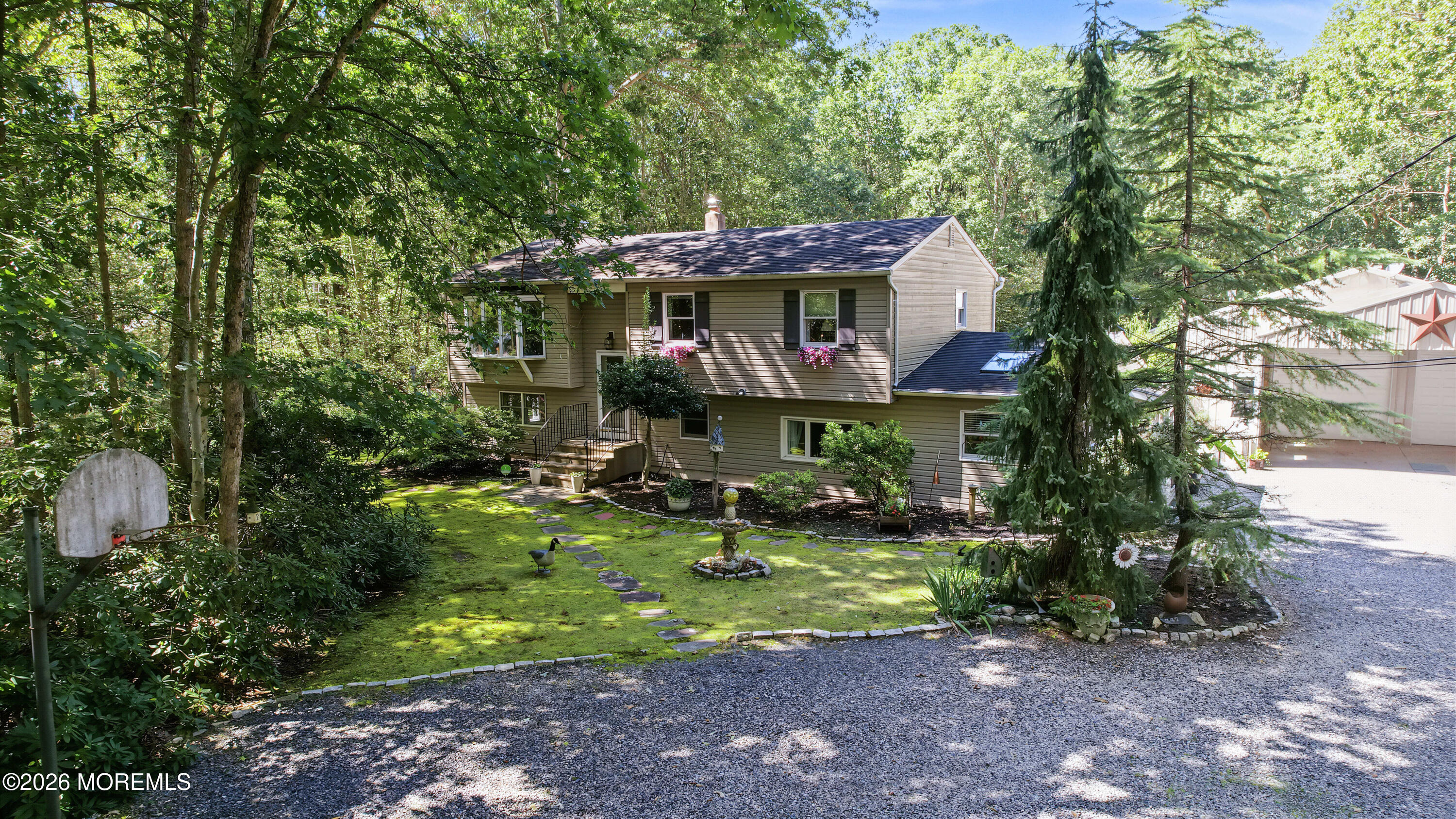 347 E Millstream Road Cream Ridge NJ 08514