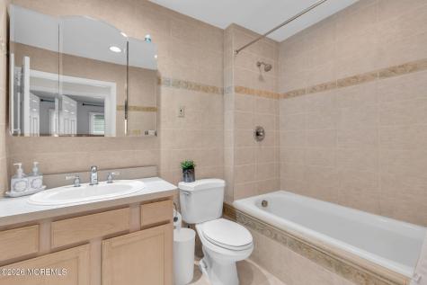 101 Andover Lane Matawan NJ 07747