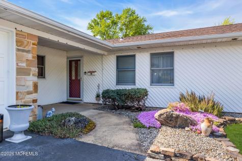 101 Andover Lane Matawan NJ 07747