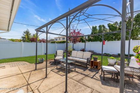 101 Andover Lane Matawan NJ 07747
