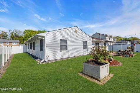 101 Andover Lane Matawan NJ 07747