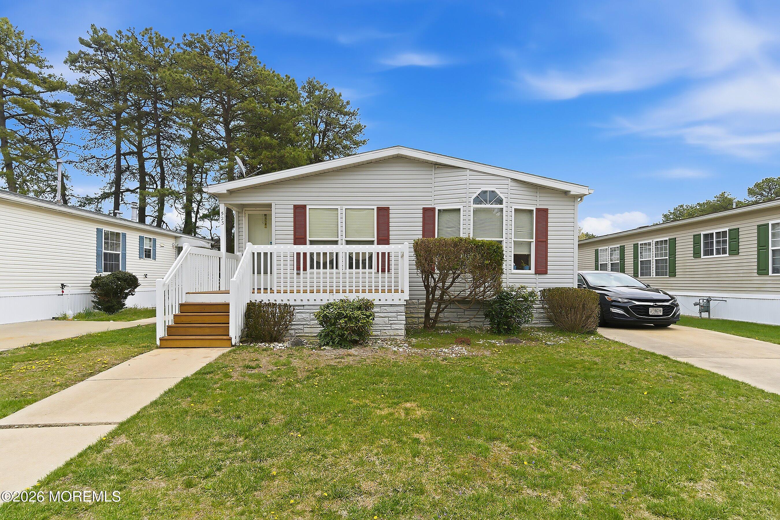 523 Momosa Drive Whiting NJ 08759