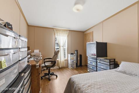 523 Momosa Drive Whiting NJ 08759