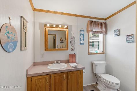 523 Momosa Drive Whiting NJ 08759