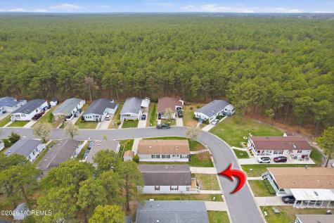 523 Momosa Drive Whiting NJ 08759