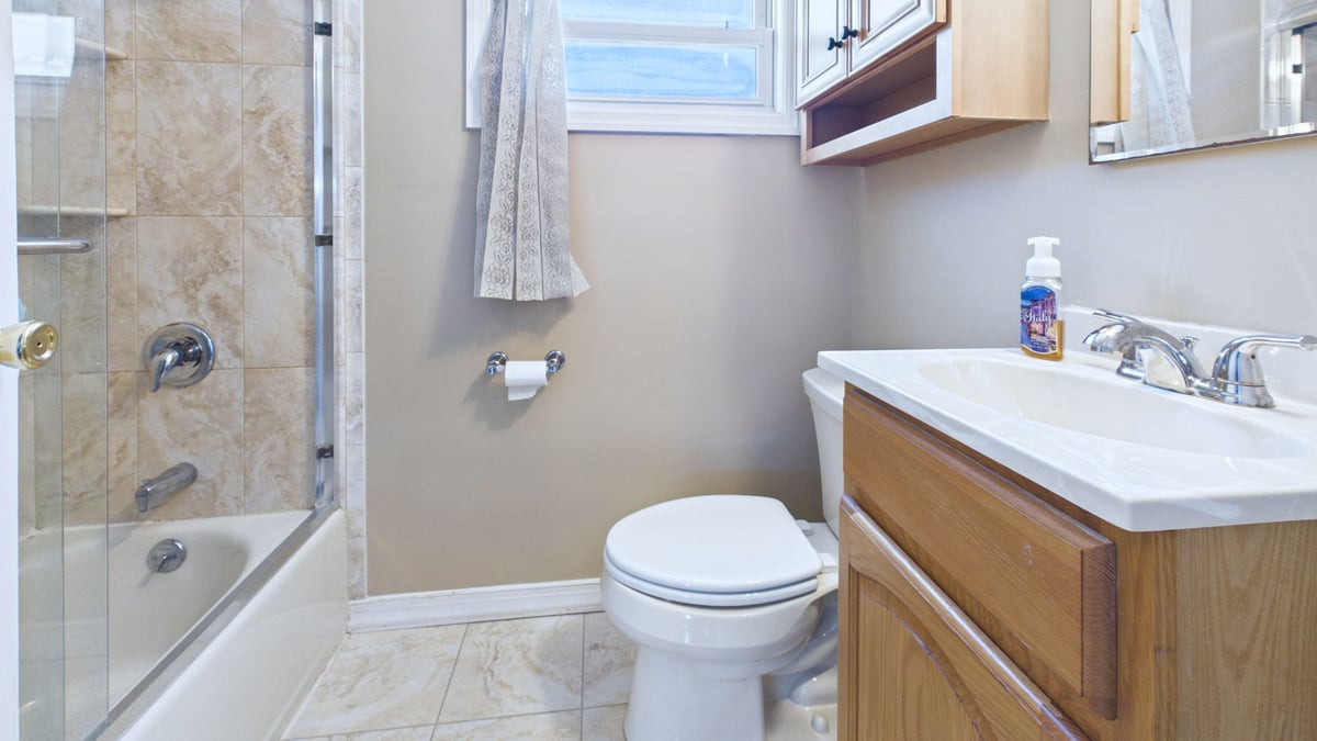 27 Grace Drive Old Bridge NJ 08857