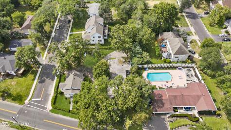 408 S Lake Drive Lakewood NJ 08701