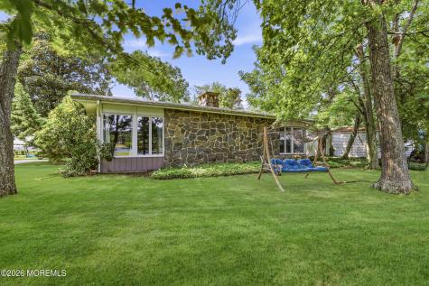 408 S Lake Drive Lakewood NJ 08701