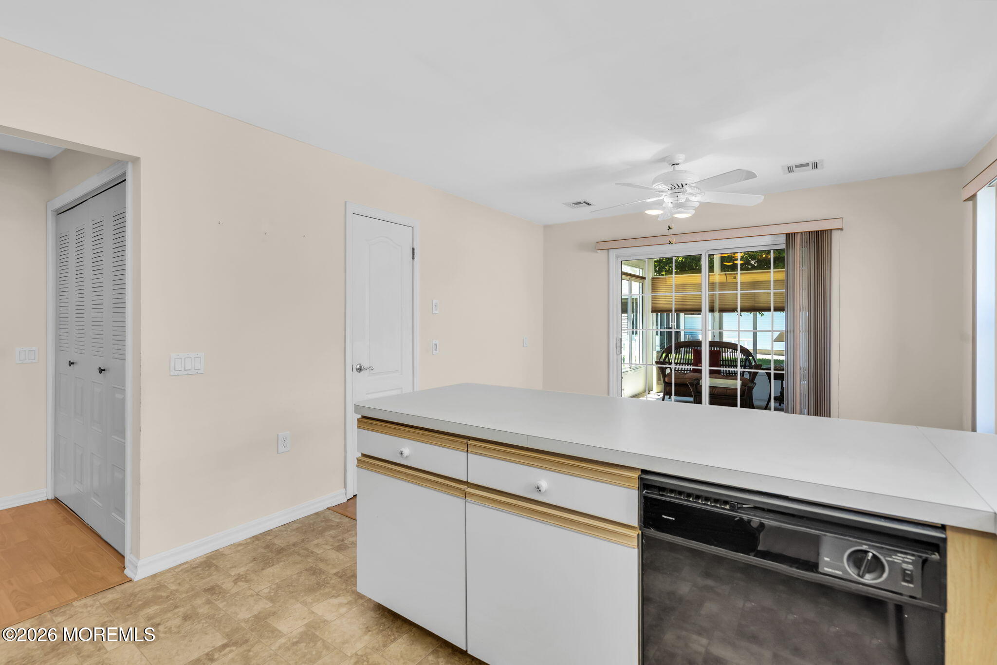 5 Vienna Drive Toms River NJ 08757