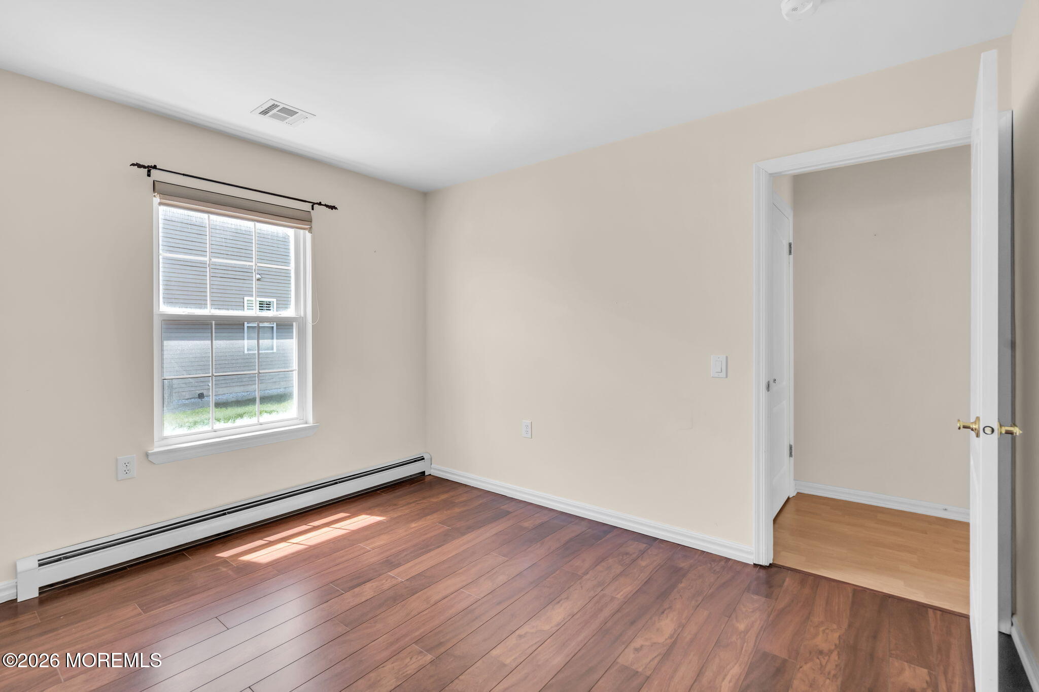 5 Vienna Drive Toms River NJ 08757