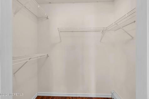 5 Vienna Drive Toms River NJ 08757