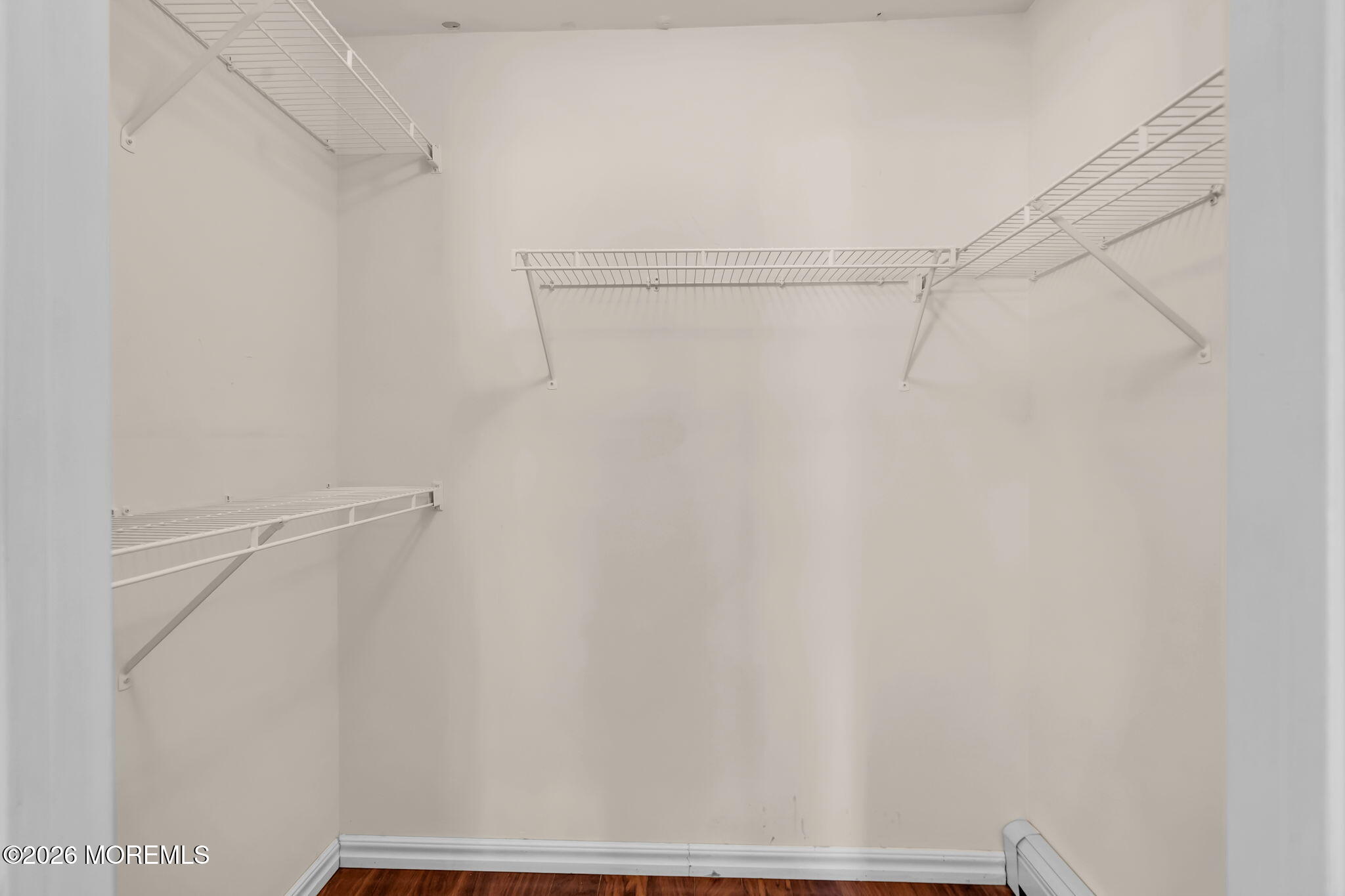 5 Vienna Drive Toms River NJ 08757