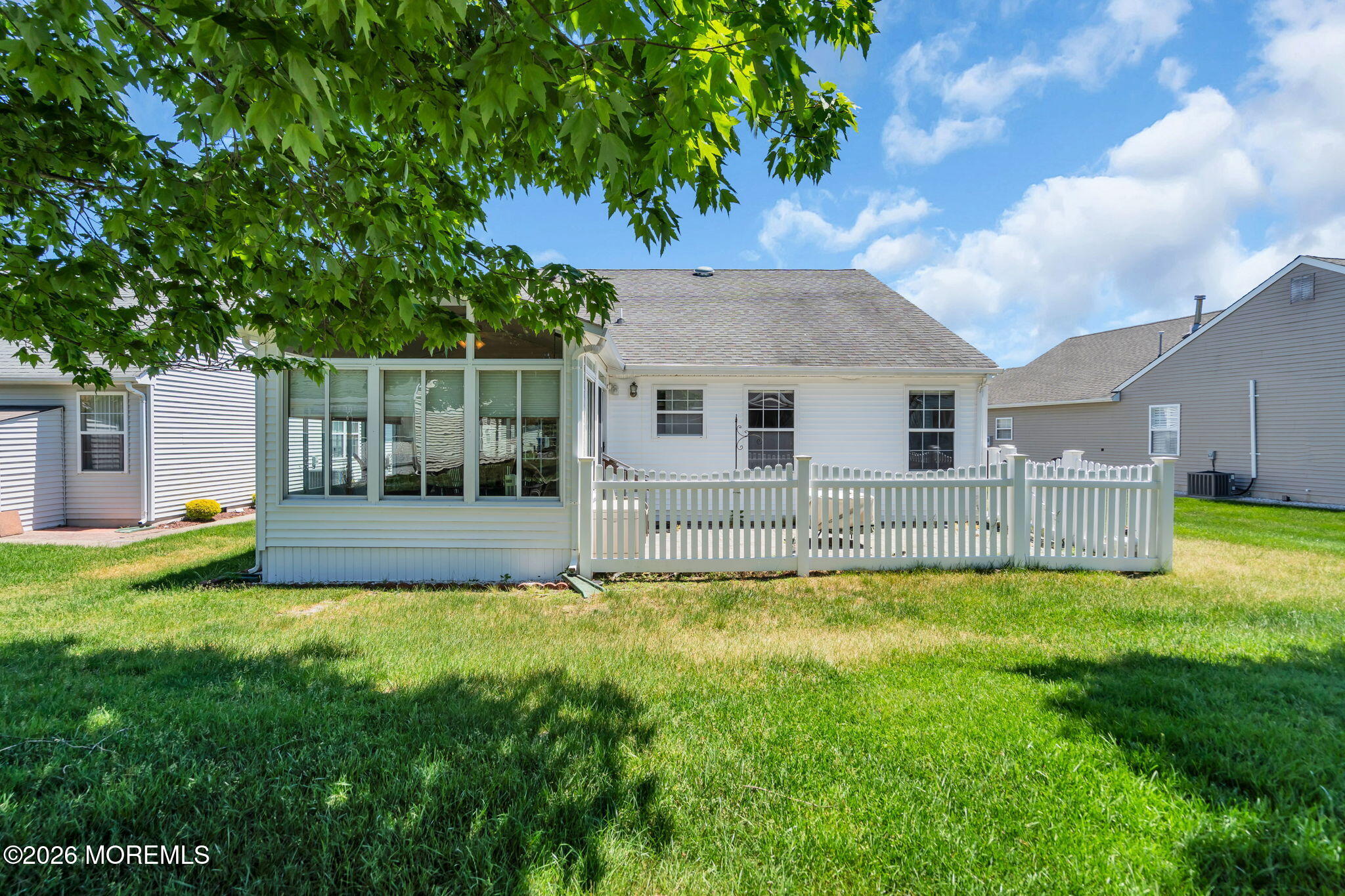 5 Vienna Drive Toms River NJ 08757